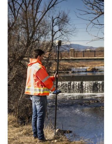 Trimble T70